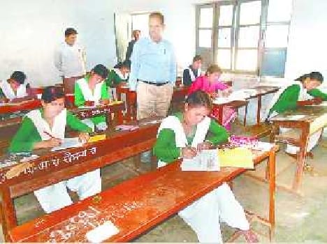 679 candidates left the board exam